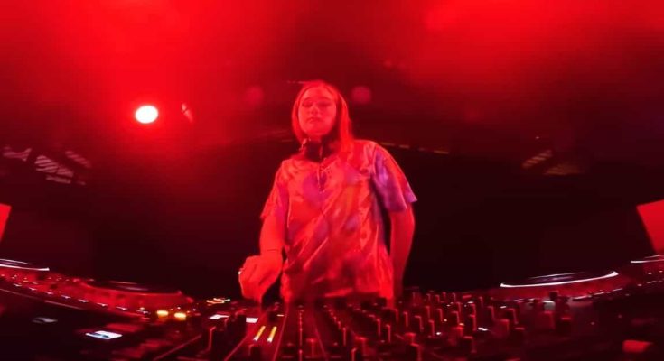 Meredith Marks Toronto